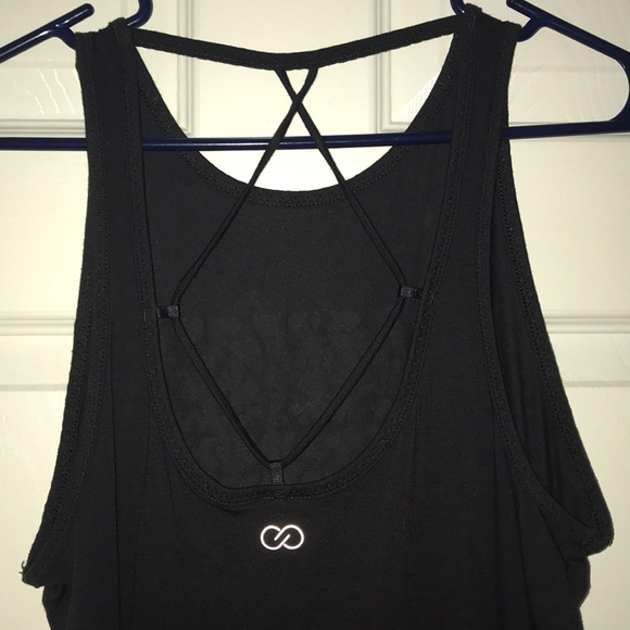 Workout tank top - Picture 3 of 3